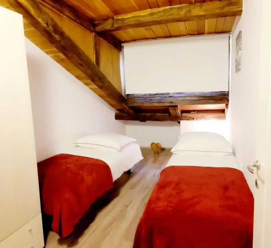 Apartment Sofia With Roof Terrace And Sea View In Gedici 0*,  Croatia