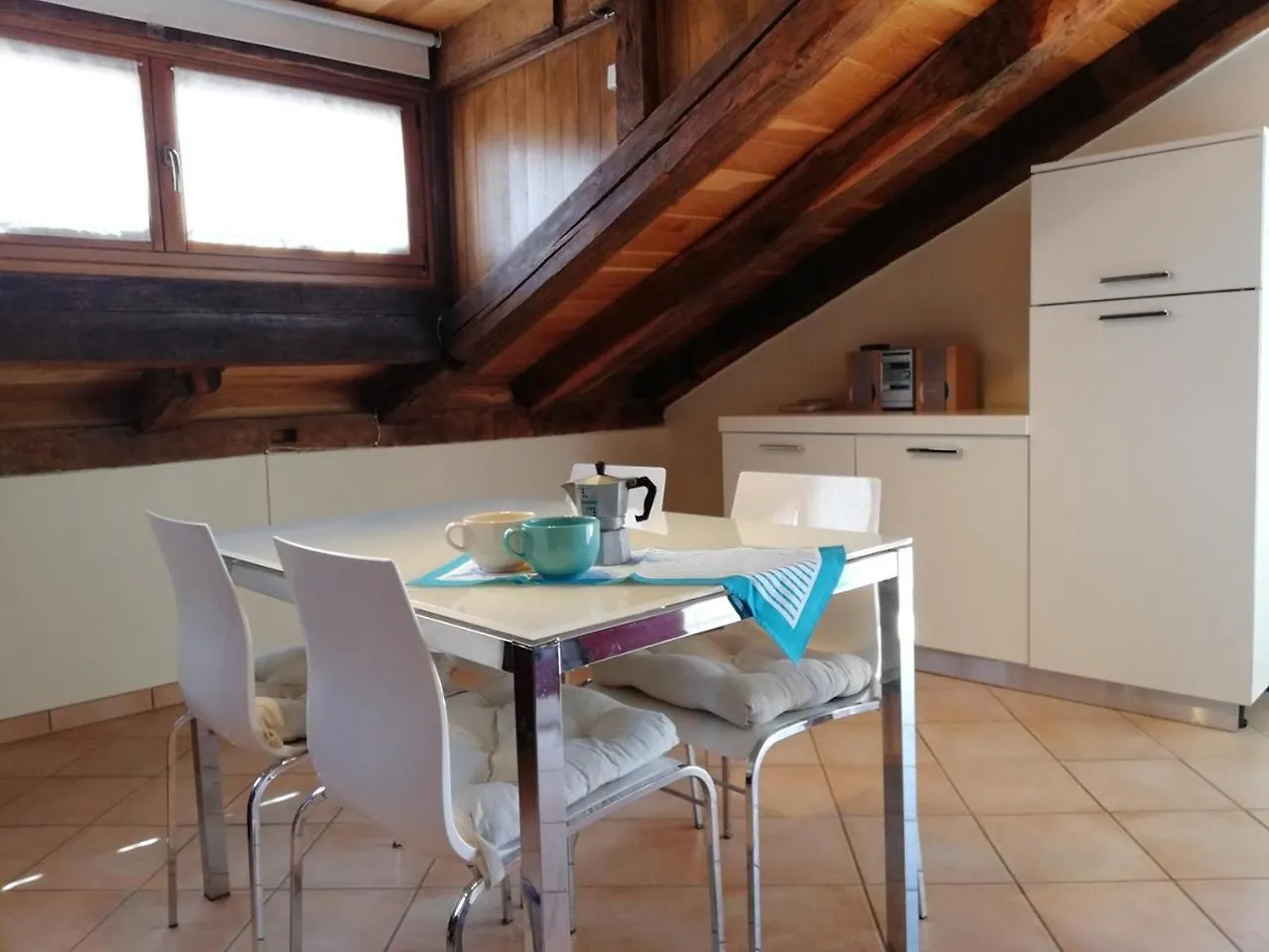 Apartment Sofia With Roof Terrace And Sea View In Gedici