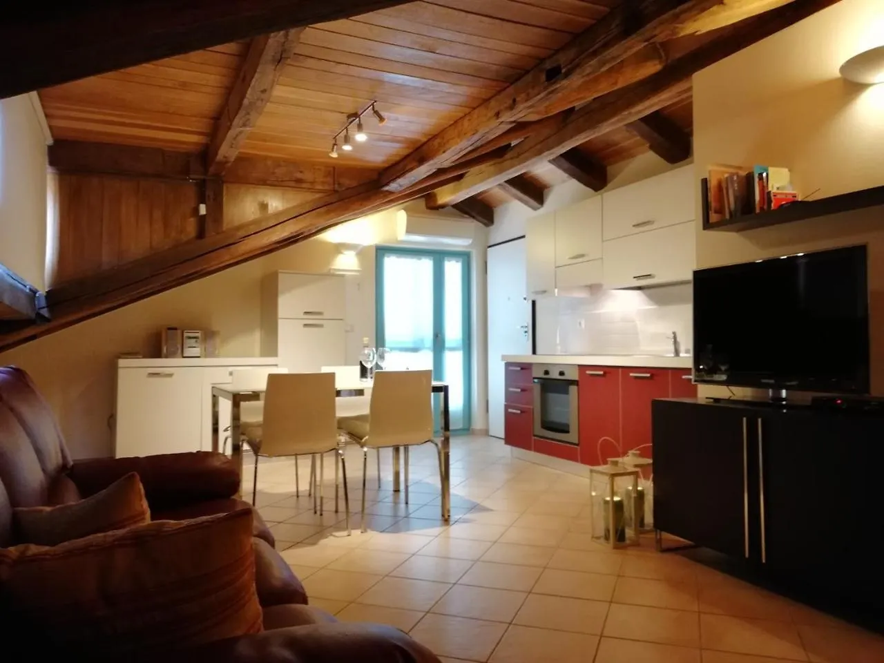 Apartment Sofia With Roof Terrace And Sea View In Gedici